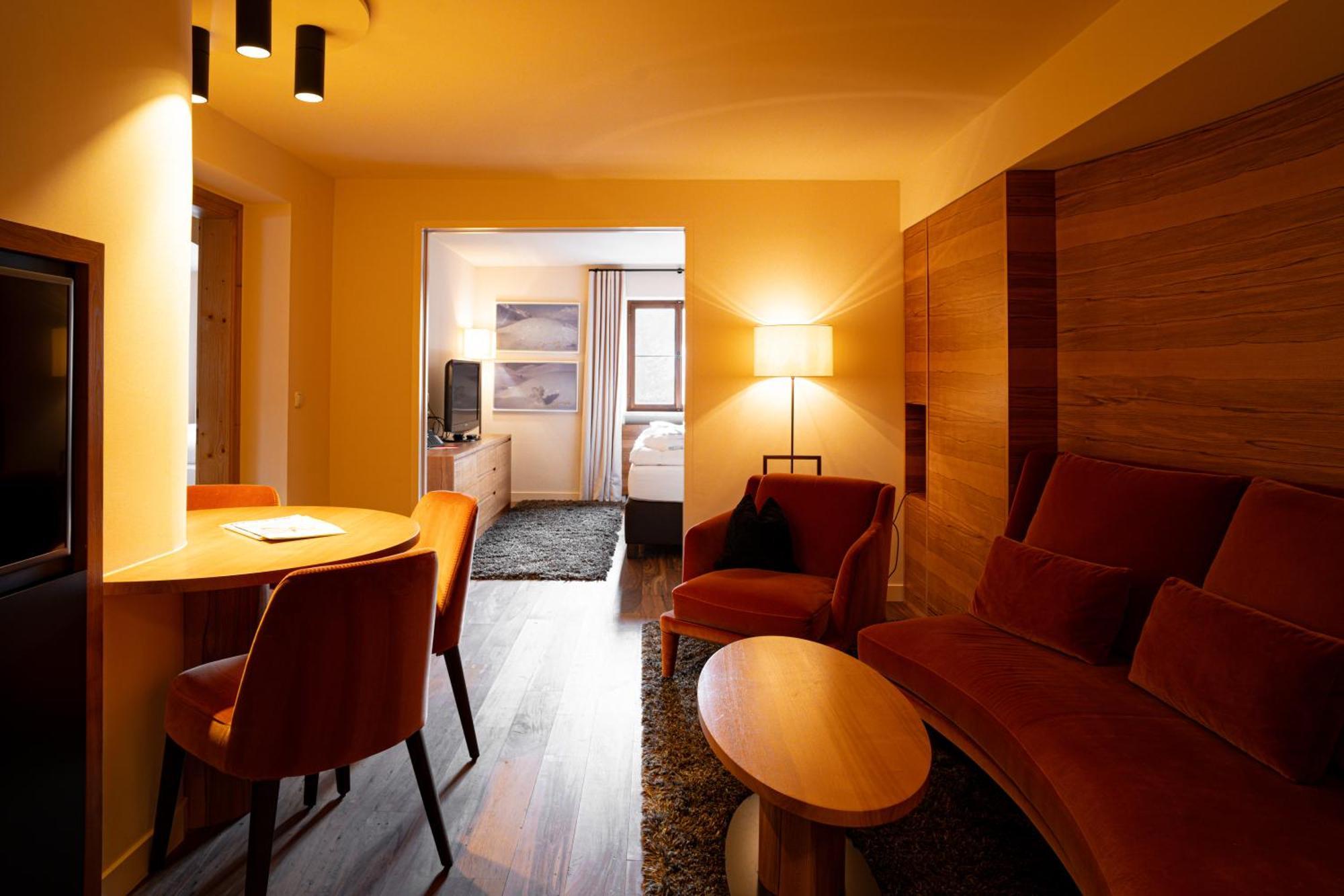 Hinterwies - Ski In / Lodge / Dine Lech am Arlberg Exterior photo